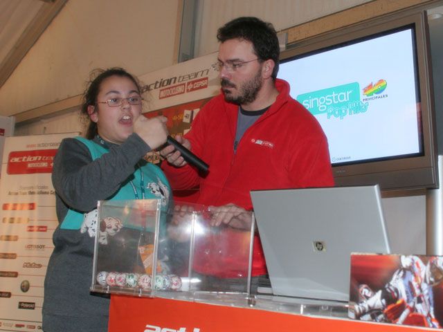 Imagen de Galeria de Pingüinos 2008: Desfile de antorchas
