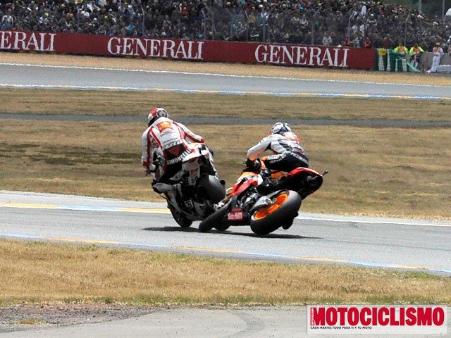 Caída de Dani Pedrosa con Marco Simoncelli en el GP de Francia 2011