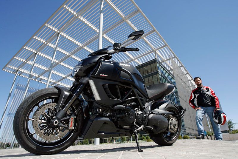 Ducati Diavel Carbon