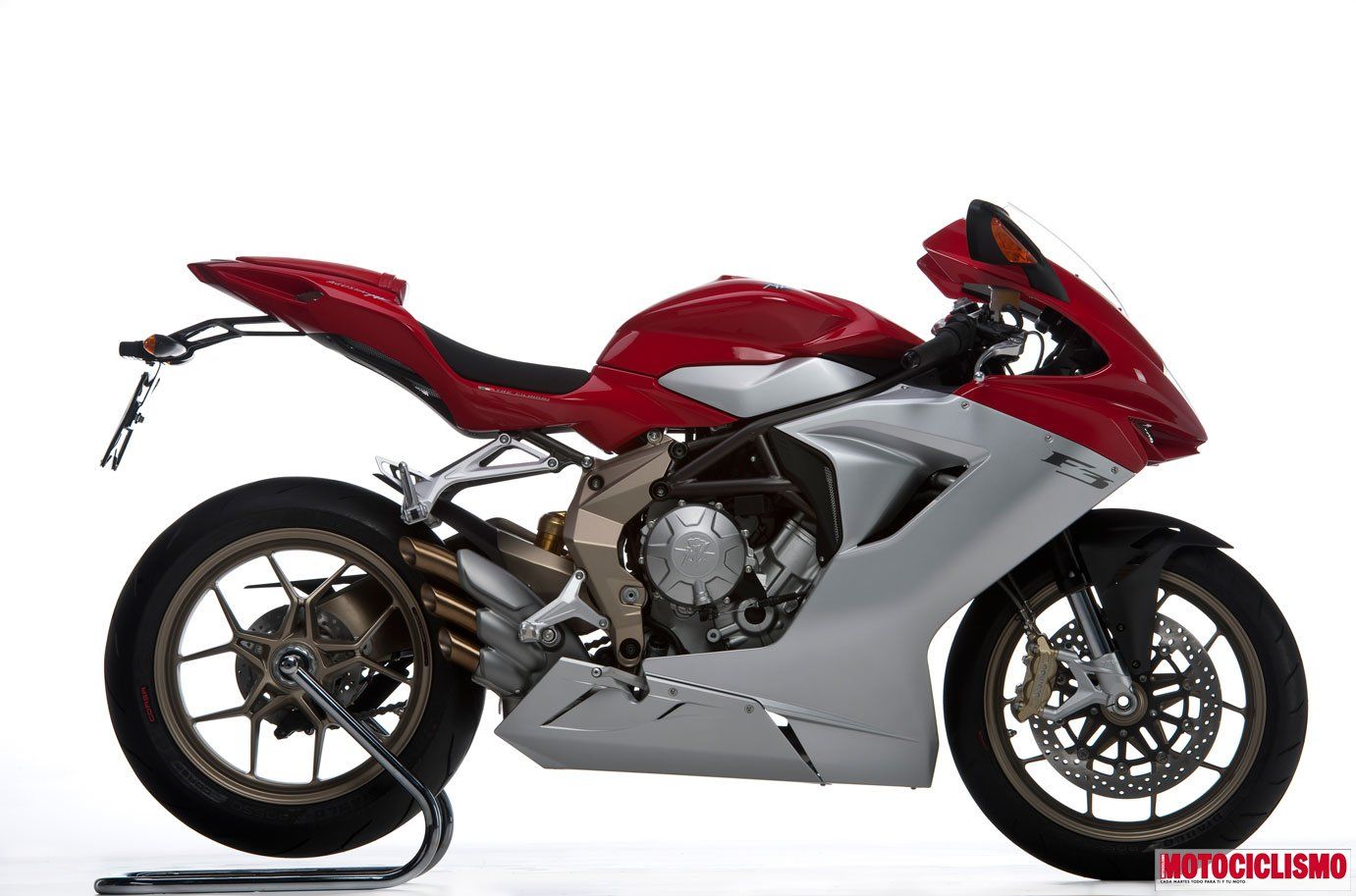 mv-agusta-f3-2011-00