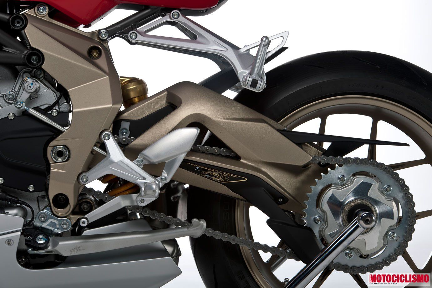 mv-agusta-f3-2011-20