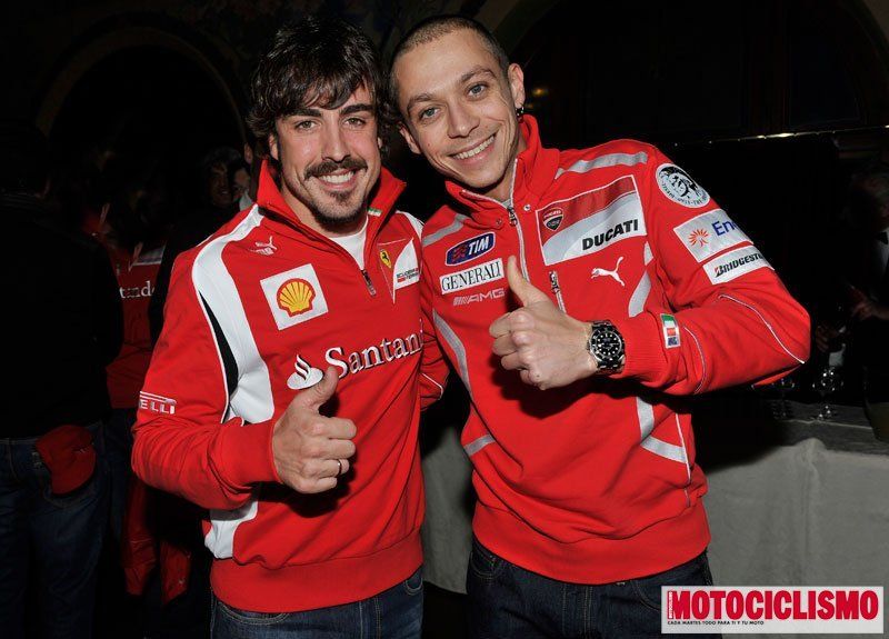 vrooom-ducati-valentino-rossi-fernando-alonso-(3)