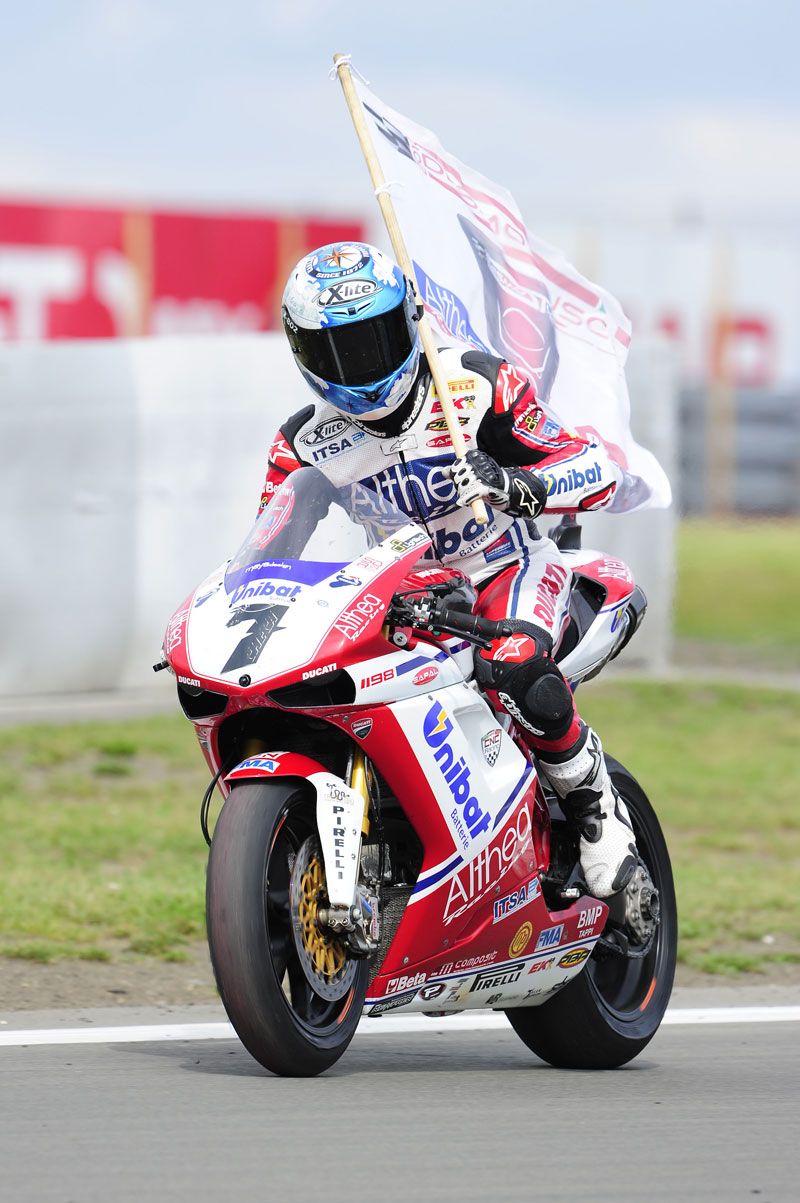superbike-nurburgring-050911 (10)