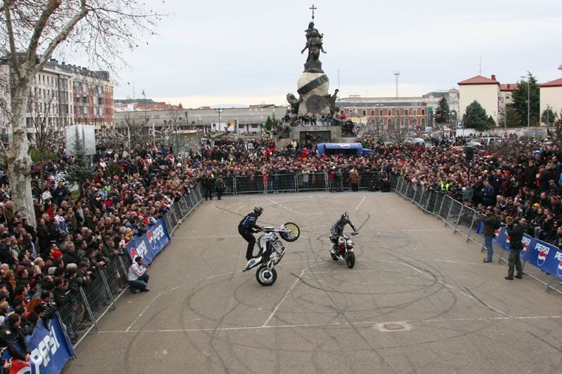 pinguinos-2011-concentracion-motos-(104)