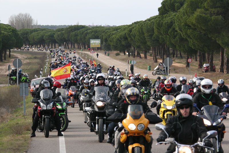 pinguinos-2011-concentracion-motos