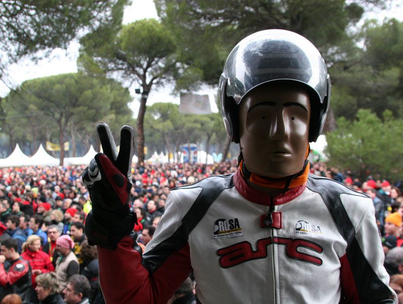 pinguinos-2011-concentracion-motos-(21)