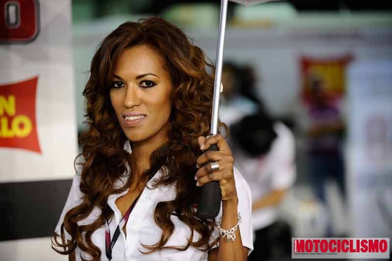 gp-qatar-motogp-chicas-(11)