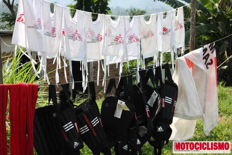 medicos-sin-fronteras-motos-(37)