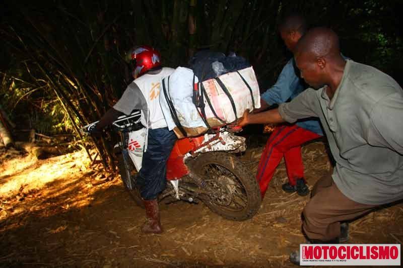 medicos-sin-fronteras-motos-(34)