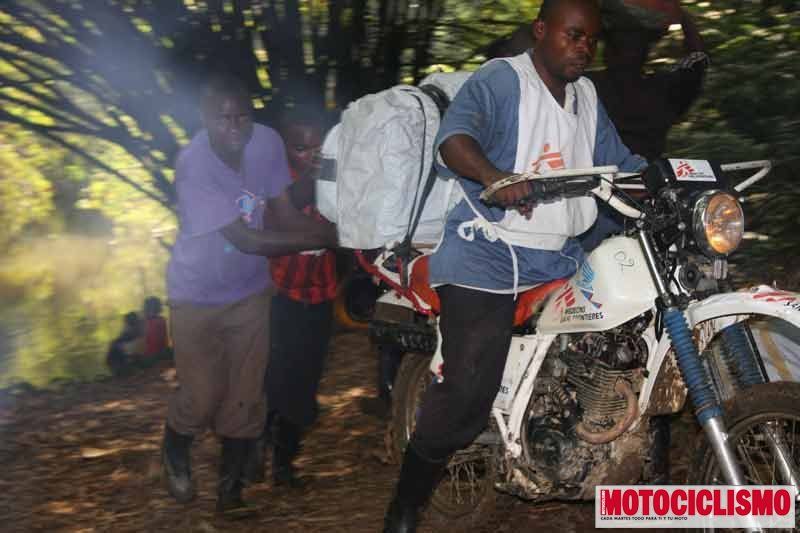 medicos-sin-fronteras-motos-(59)