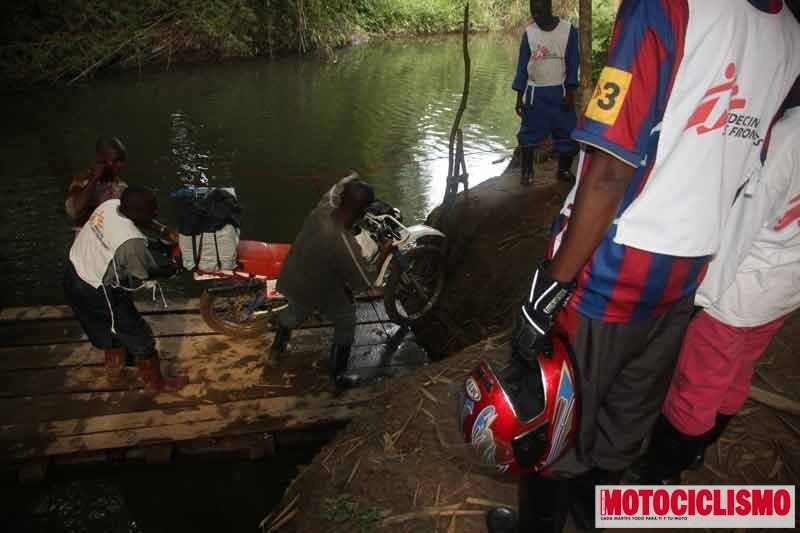 medicos-sin-fronteras-motos-(49)