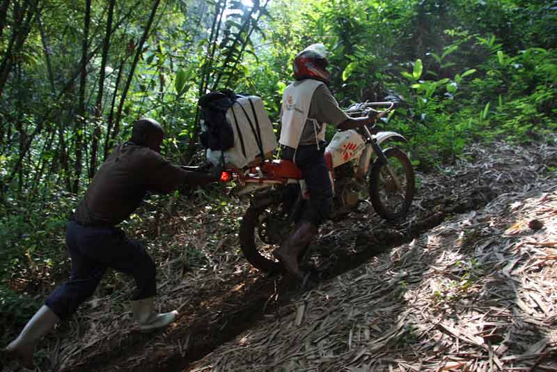 medicos-sin-fronteras-motos-(16)