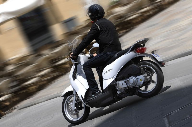 Aprilia Scarabeo 125 ie