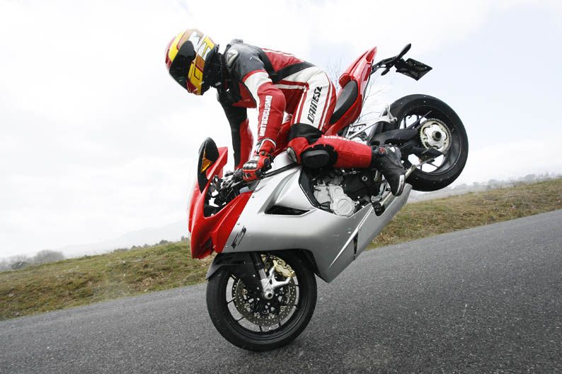 MV Agusta F3 675