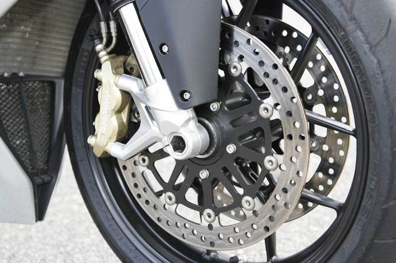 MV Agusta F3 675