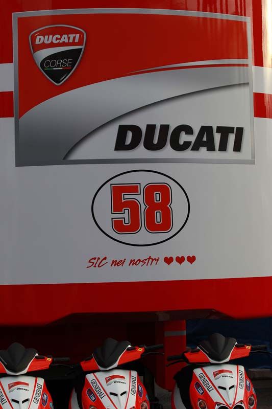 Homenaje a Marco Simoncelli