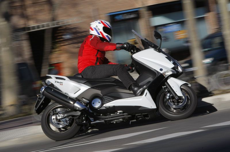 Yamaha T-Max 2012