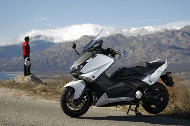 Yamaha T-Max 2012