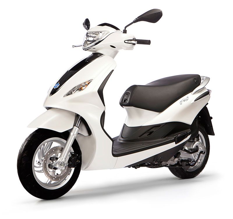 Piaggio Fly
