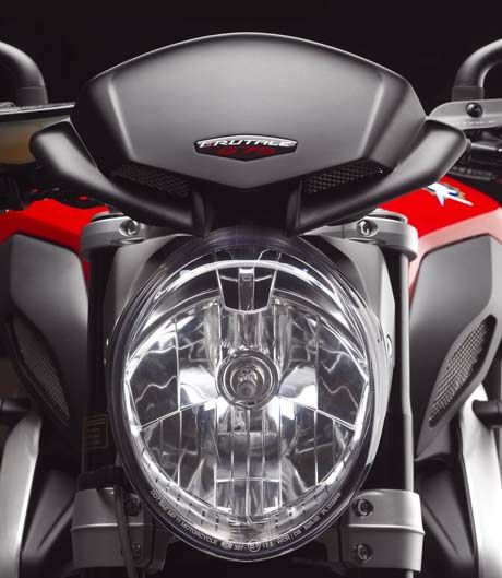 MV Agusta Brutale 675