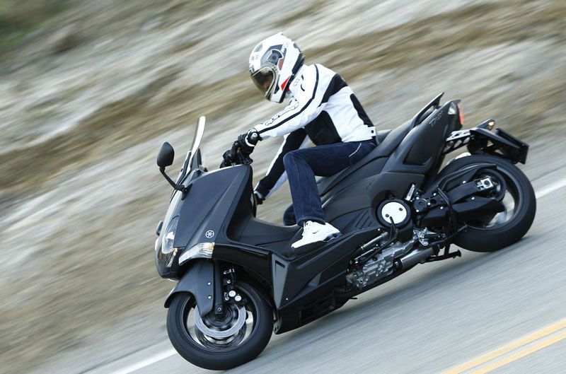 Yamaha T-Max 2012