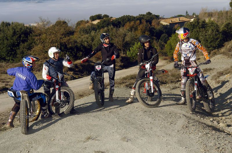 Javier Ullate, Loris Capirossi, Ignasi Nogué, Alex Crivillé y Adam Raga,