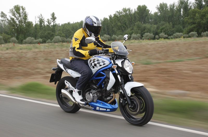 Kawasaki ER 6n