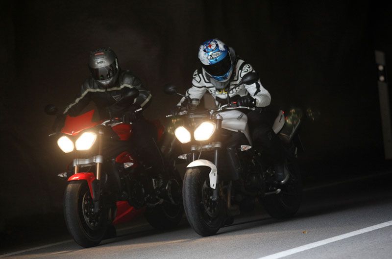 Comparativa Naked Triumph