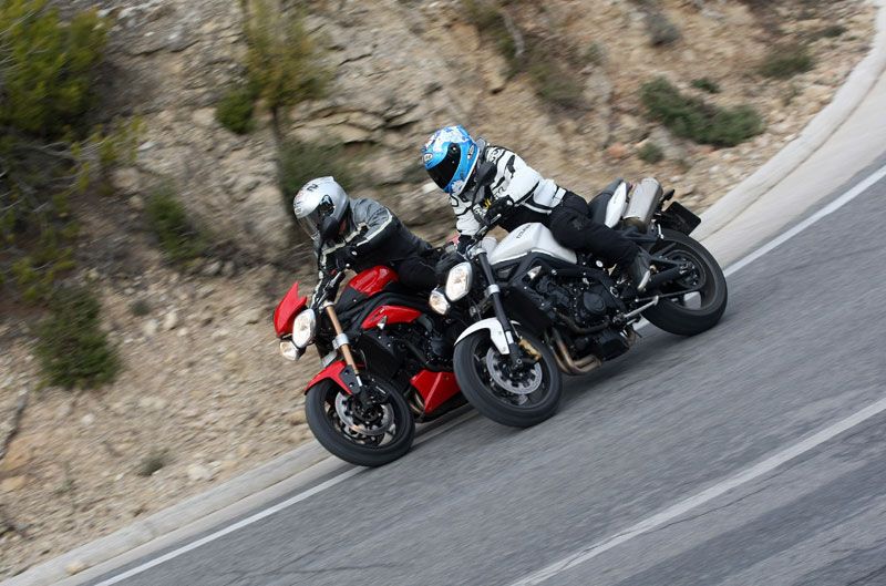 Comparativa Naked Triumph