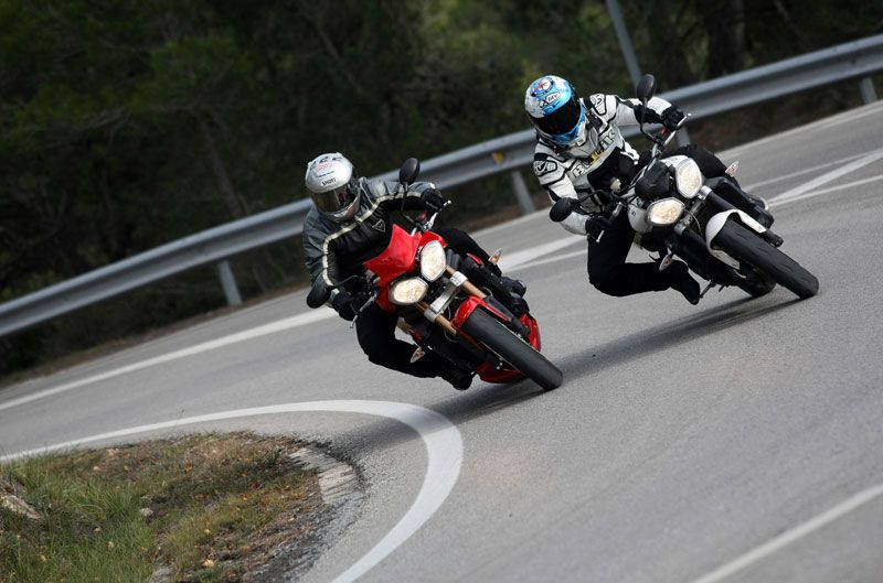 Comparativa Naked Triumph