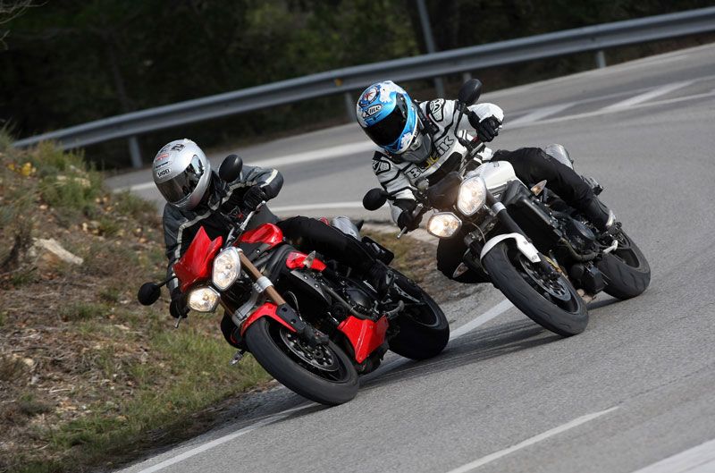 Comparativa Naked Triumph