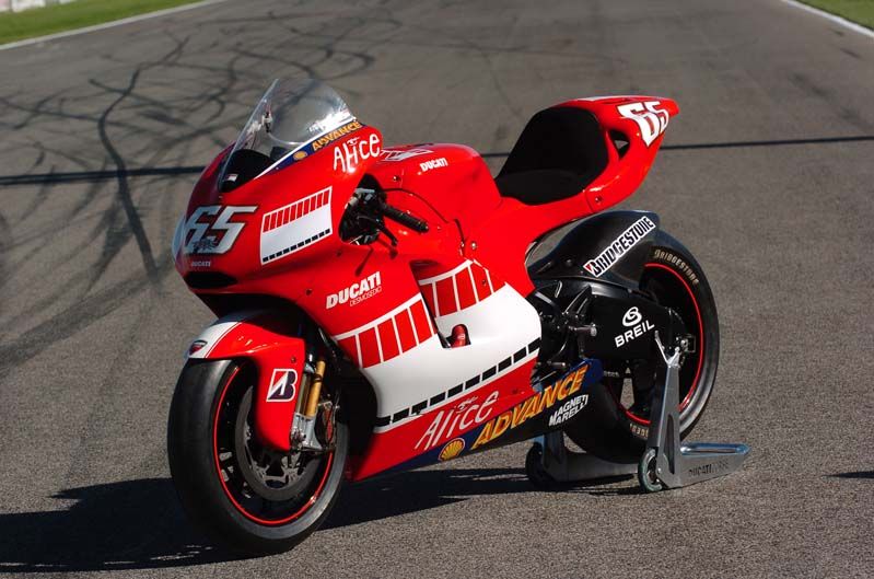 Ducati Desmosedici MotoGP 2005