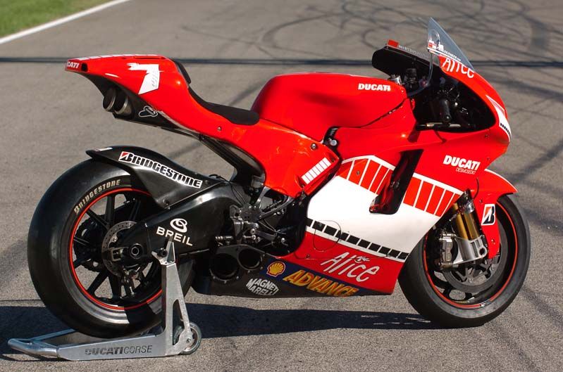 Ducati Desmosedici MotoGP 2005