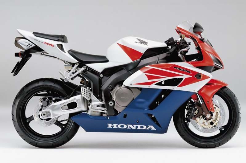 Honda CBR1000RR 2004