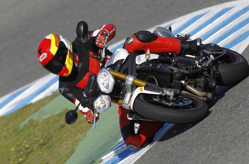 Triumph Speed Triple R 2012