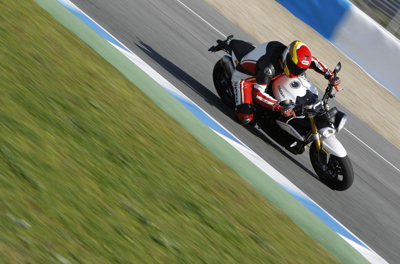 Triumph Speed Triple R 2012