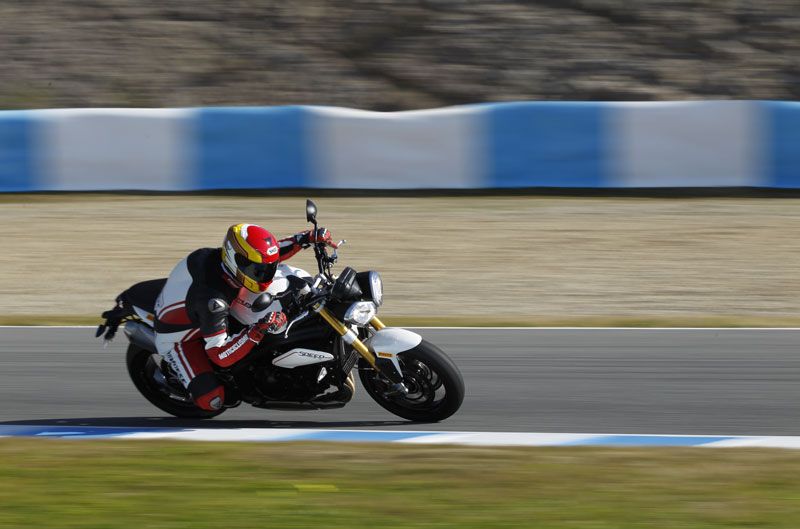 Triumph Speed Triple R 2012