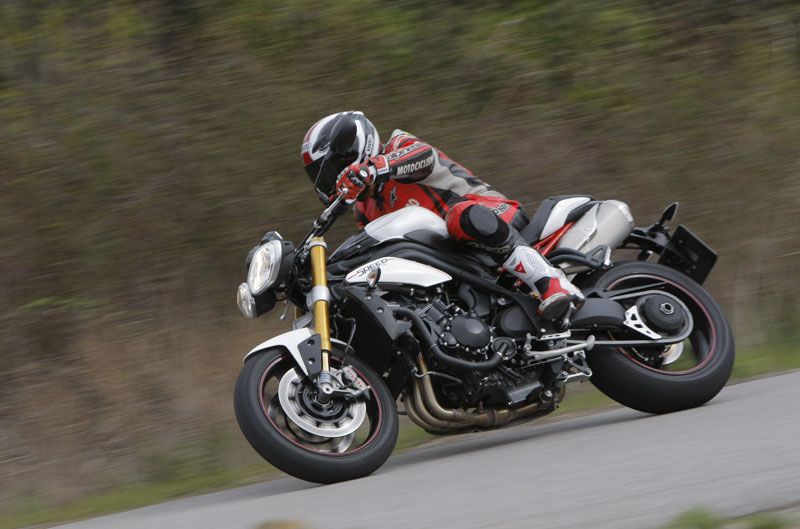 Triumph Speed Triple R 2012