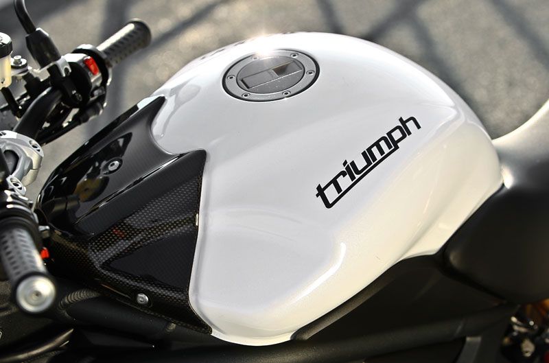 Triumph Speed Triple R 2012