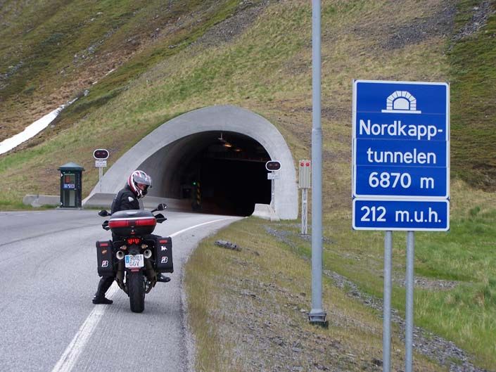 Turismo Cabo Norte en moto