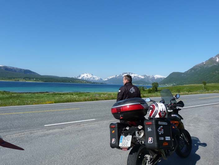 Turismo Cabo Norte en moto