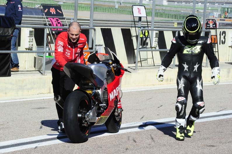 Entrenamientos Moto2 y Moto3 en Valencia