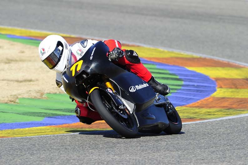 Entrenamientos Moto2 y Moto3 en Valencia