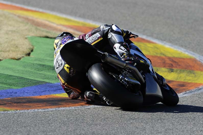 Entrenamientos Moto2 y Moto3 en Valencia