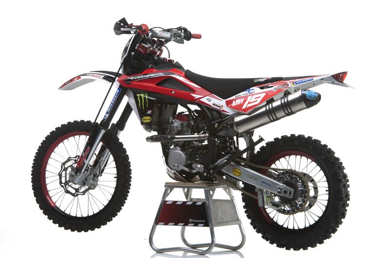 Equipo Husqvarna 2012 enduro motocross