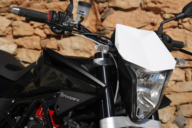 supermotard-prueba-husqvarna-ducati-aprilia-060312 (2)