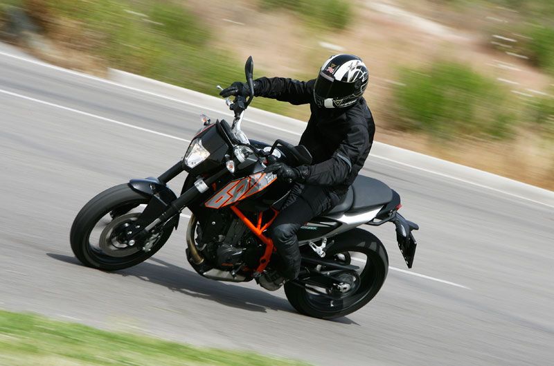KTM Duke 690 2012