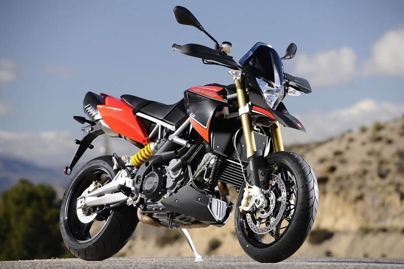Aprilia Dorsoduro 1200 2012