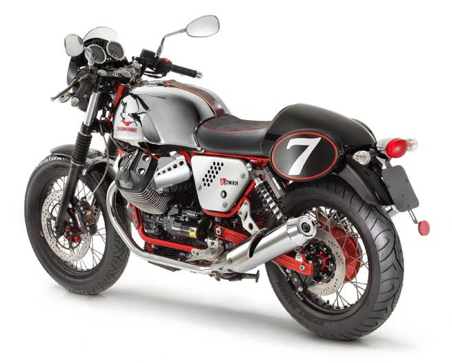 Moto Guzzi V7 Racer