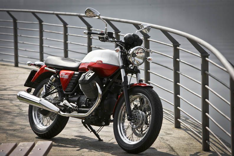 Moto Guzzi V7 Special 2012